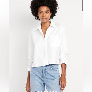 Old Navy Cream Cropped Shirt